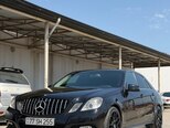 Mercedes E 250-1