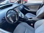 Toyota Prius-6
