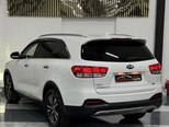Kia Sorento-8