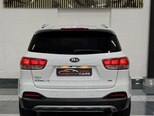 Kia Sorento-9