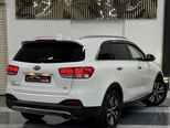 Kia Sorento-13