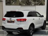Kia Sorento-11