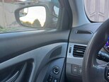 Hyundai Elantra-10