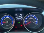 Hyundai Elantra-11