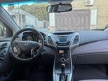 Hyundai Elantra-8