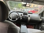 Toyota Prius-4