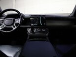 Land Rover Defender-12