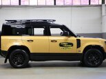 Land Rover Defender-8