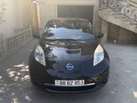 Nissan Leaf-1