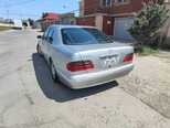 Mercedes E 320-7