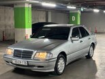 Mercedes C 200-2