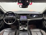 Jeep Grand Cherokee-17