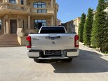 Mitsubishi L200-5