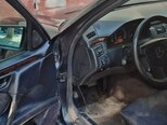 Mercedes E 320-3