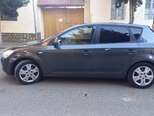 Kia Ceed-16
