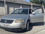 Volkswagen Passat-2