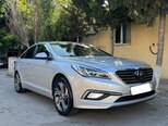 Hyundai Sonata-6