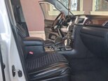 Lexus LX 570-10