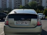 Toyota Prius-5