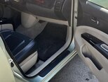 Toyota Prius-9