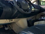 Toyota Prius-10