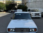 LADA (VAZ) 2107-1