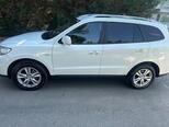 Hyundai Santa Fe-13