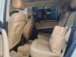 Audi Q7-7