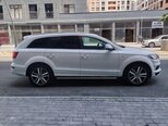 Audi Q7-3
