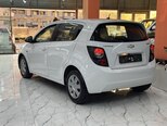 Chevrolet Aveo-8
