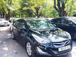 Hyundai Elantra-1
