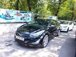 Hyundai Elantra-2
