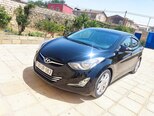 Hyundai Elantra-8
