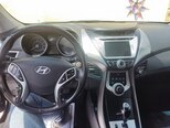 Hyundai Elantra-6