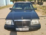 Mercedes 230 E-1