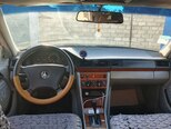 Mercedes 230 E-7