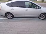 Toyota Prius-5