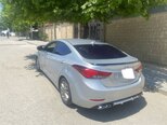 Hyundai Elantra-7