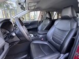 Toyota RAV4-12