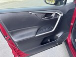 Toyota RAV4-16