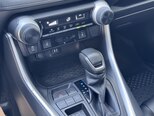 Toyota RAV4-17