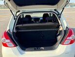 Nissan Tiida-11