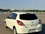 Nissan Tiida-5