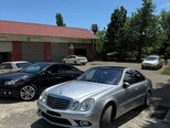 Mercedes E 320-2