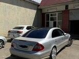 Mercedes E 320-7