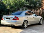 Mercedes E 320-9