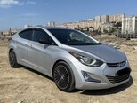 Hyundai Elantra-2