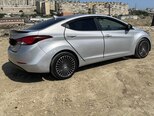 Hyundai Elantra-5