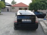 Toyota Prius-2