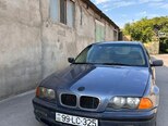 BMW 323-1
